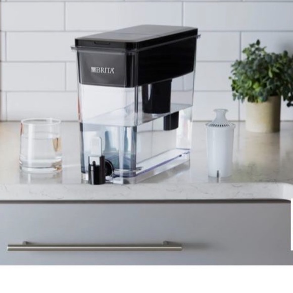 Brita | Kitchen | Brita W Free Filters | Poshmark